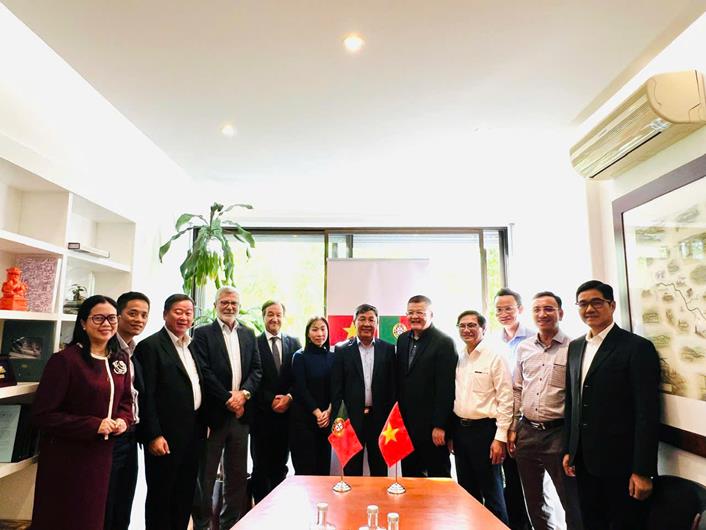 Đồng Nai thăm và làm việc với Đại sứ quán Việt Nam tại Bồ Đào Nha